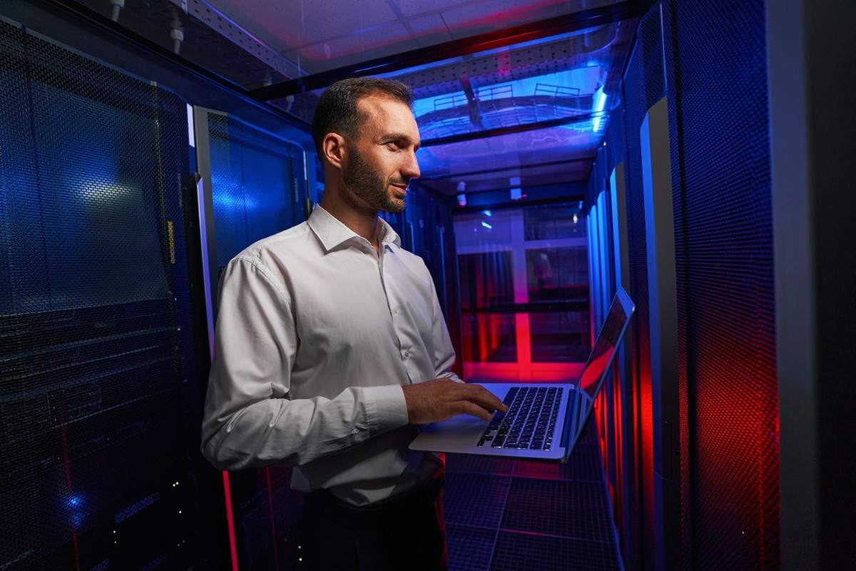 What Is Data Migration? Meaning, Process & Best Practices